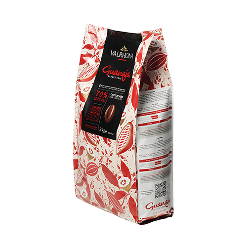 Valrhona Dulcey 35% Blond Chocolate Crunchy Pearls 6.6 lb. - 3/Case